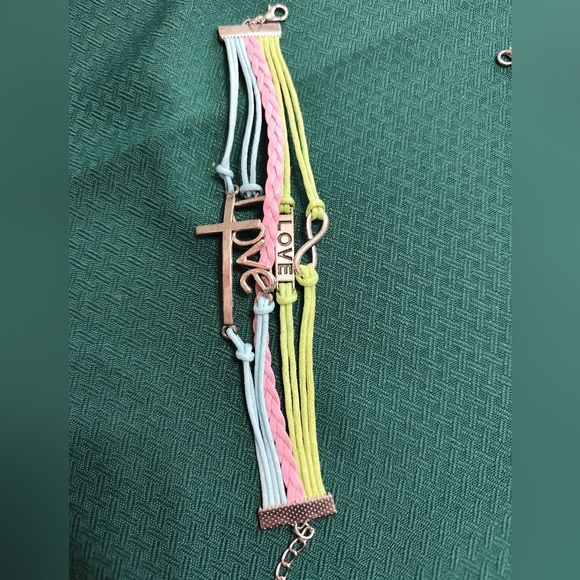 4/$20💥Multi-layer Woven Bracelet Vintage Style(Green,Pink,Blue) - Picture 2 of 3